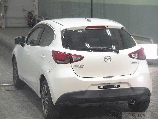 2015 Mazda Demio