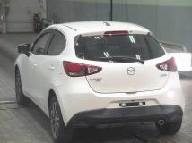 2015 Mazda Demio