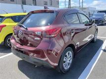 2017 Mazda Demio