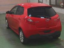 2013 Mazda Demio
