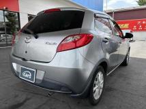 2010 Mazda Demio