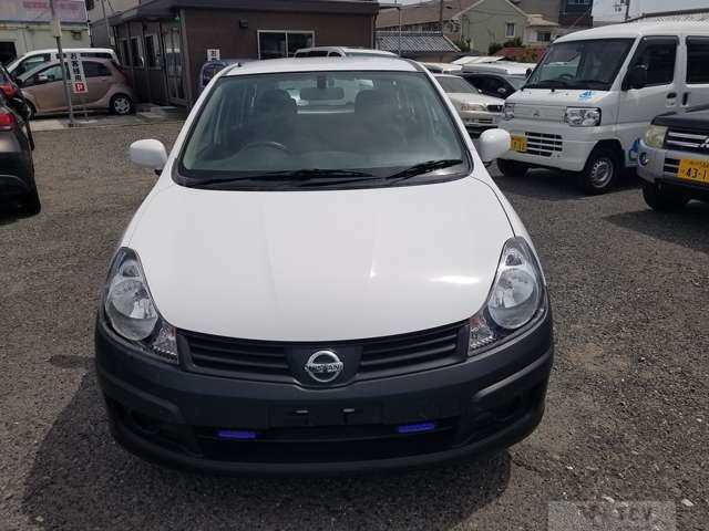 2016 Nissan AD
