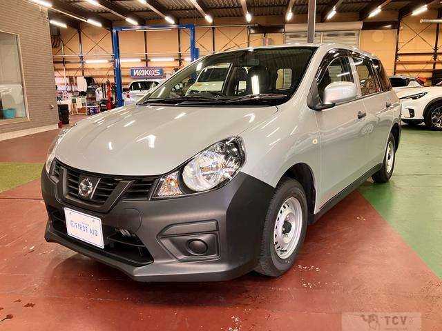 2017 Nissan AD