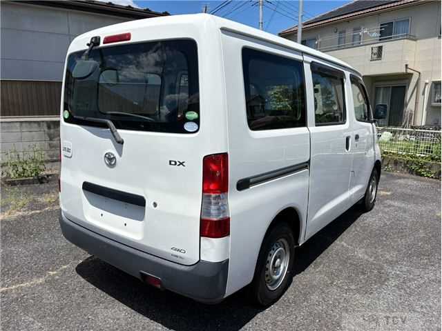 2015 Toyota Liteace Van