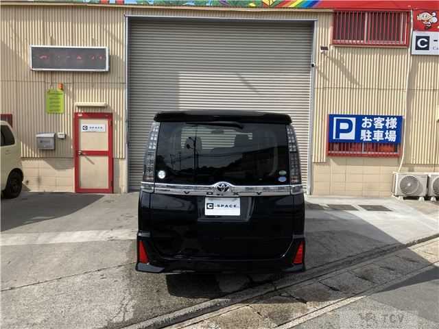 2015 Toyota Voxy