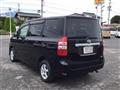 2011 Toyota Noah