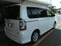 2009 Toyota Voxy