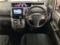 2007 Toyota Voxy