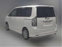 2007 Toyota Voxy