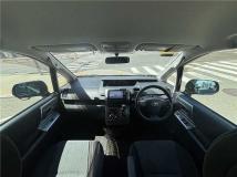 2012 Toyota Voxy