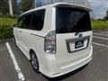2010 Toyota Voxy