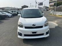 2010 Toyota Voxy