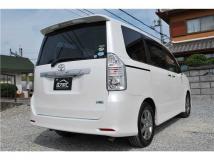 2010 Toyota Voxy
