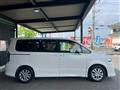 2013 Toyota Voxy