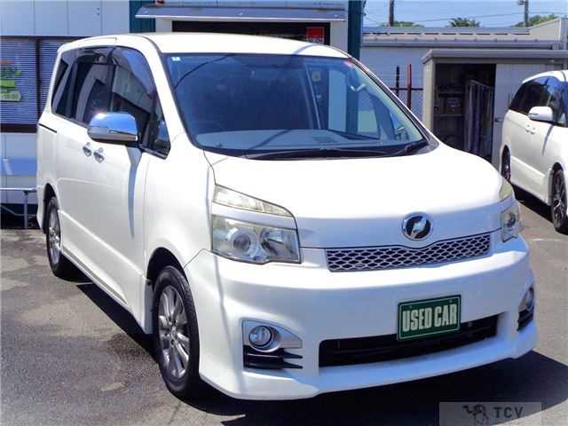 2012 Toyota Voxy