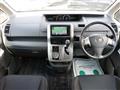 2009 Toyota Voxy
