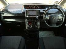 2010 Toyota Voxy