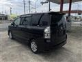 2010 Toyota Voxy