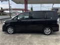 2010 Toyota Voxy
