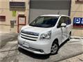 2010 Toyota Noah