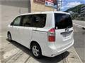 2010 Toyota Noah