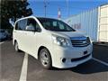 2012 Toyota Noah