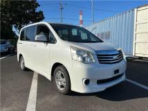 2012 Toyota Noah