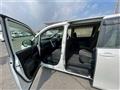 2013 Toyota Voxy