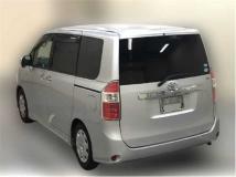 2009 Toyota Noah