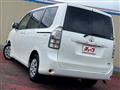 2010 Toyota Voxy