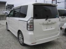 2011 Toyota Voxy