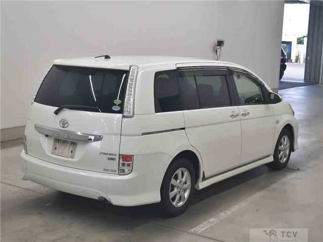 2014 Toyota Isis
