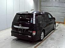 2015 Toyota Isis