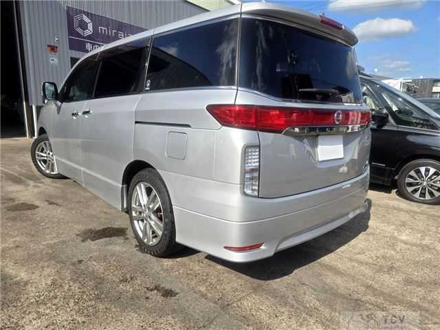 2011 Nissan Elgrand