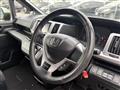 2013 Honda Step WGN