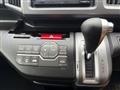 2013 Honda Step WGN