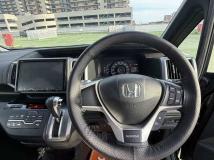 2013 Honda Step WGN