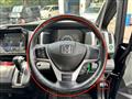 2013 Honda Step WGN