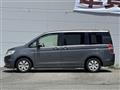 2013 Honda Step WGN