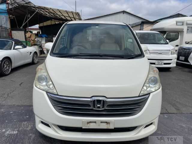 2005 Honda Step WGN