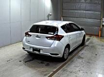 2016 Toyota Auris