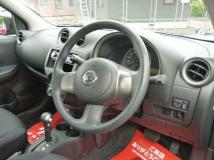 2010 Nissan March