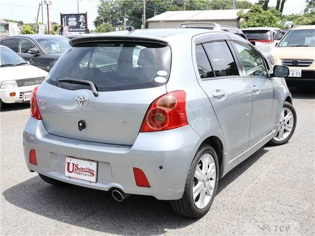 2006 Toyota Vitz