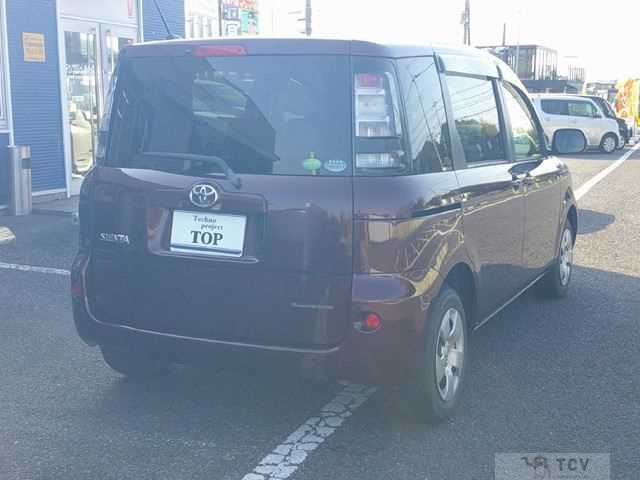 2012 Toyota Sienta