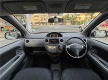 2011 Toyota Sienta