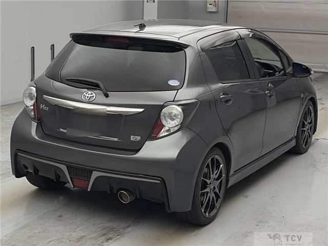 2015 Toyota Vitz
