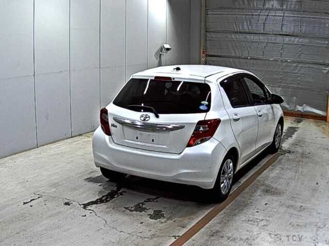 2015 Toyota Vitz