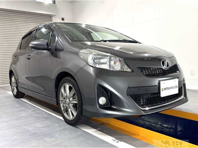 2011 Toyota Vitz