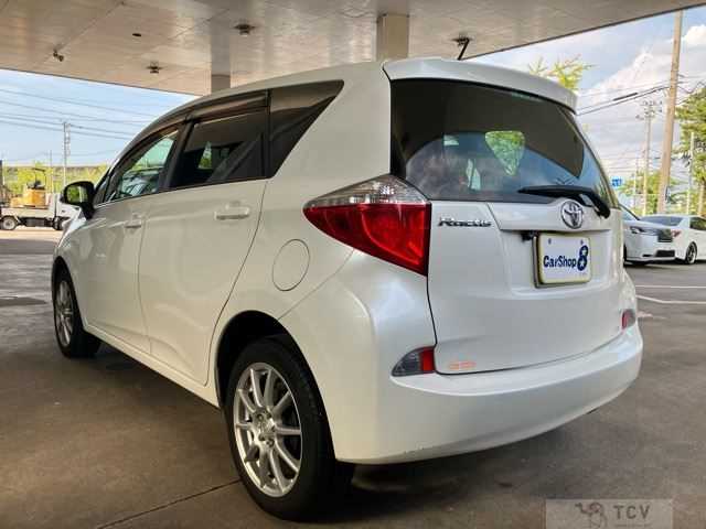 2014 Toyota Ractis
