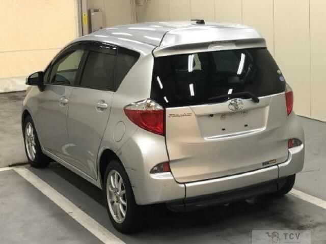 2011 Toyota Ractis